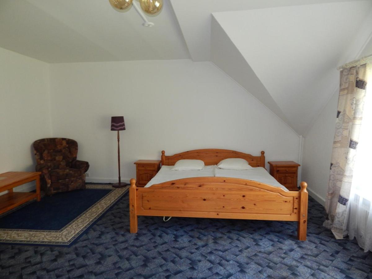 Motel Brencis Iecava Extérieur photo