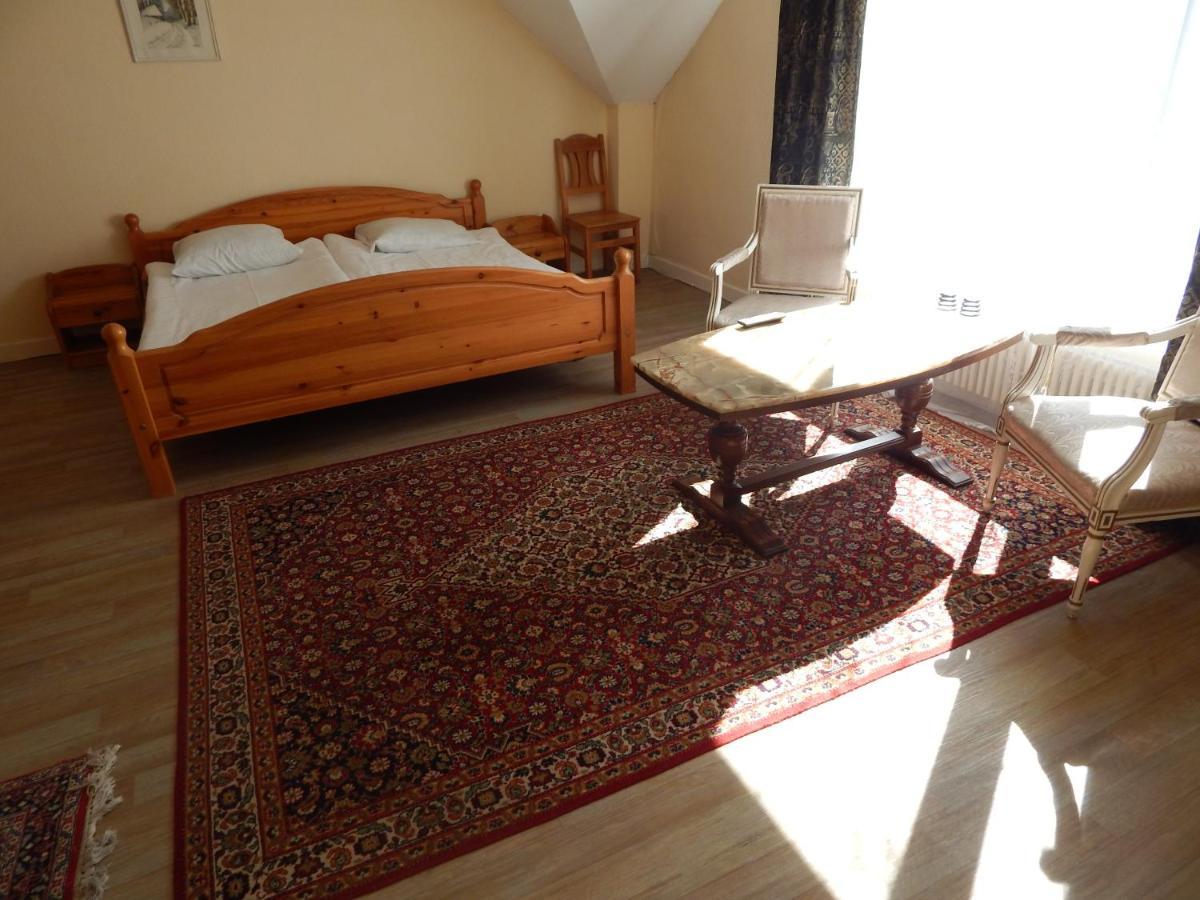 Motel Brencis Iecava Extérieur photo