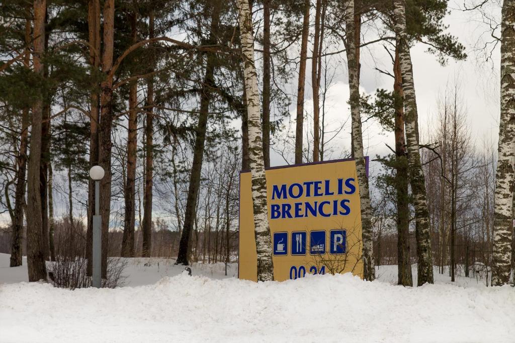 Motel Brencis Iecava Extérieur photo
