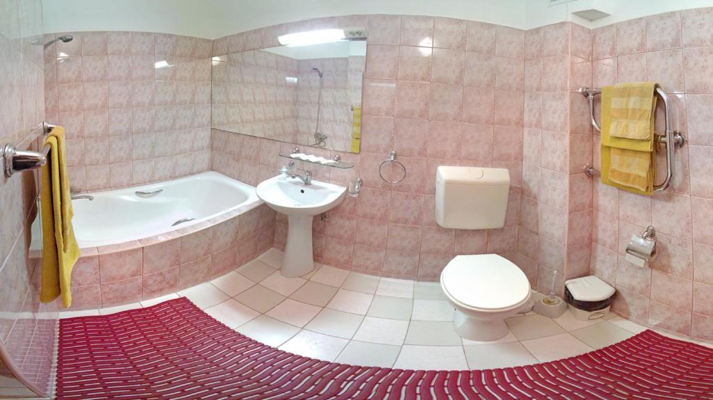 Motel Brencis Iecava Chambre photo